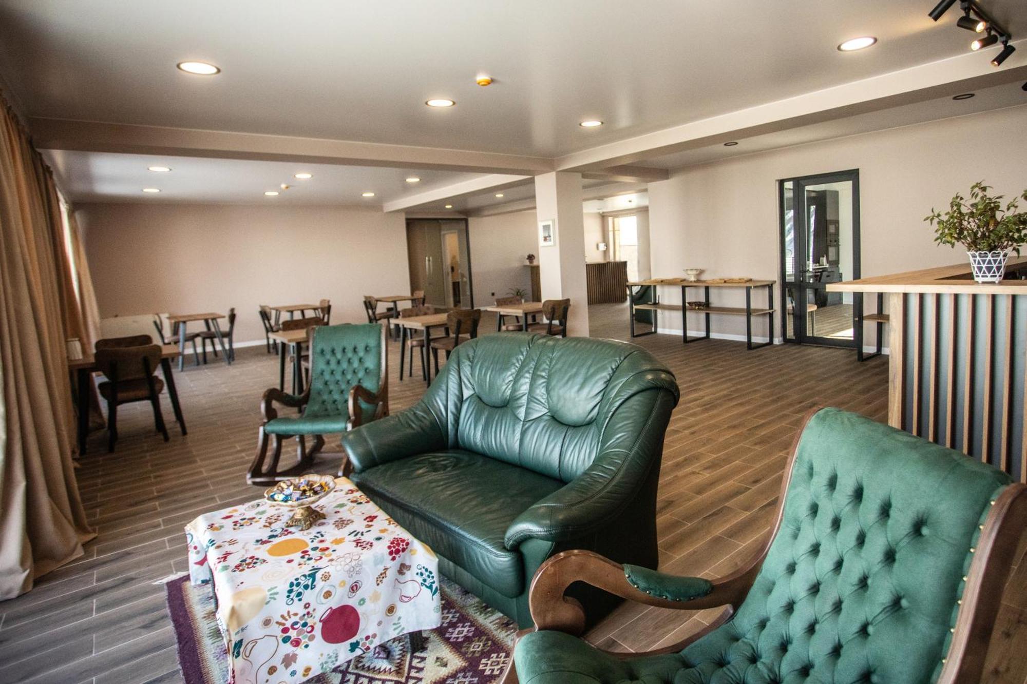 Kazbegi Hotel Grand View Stepantsminda Exterior foto