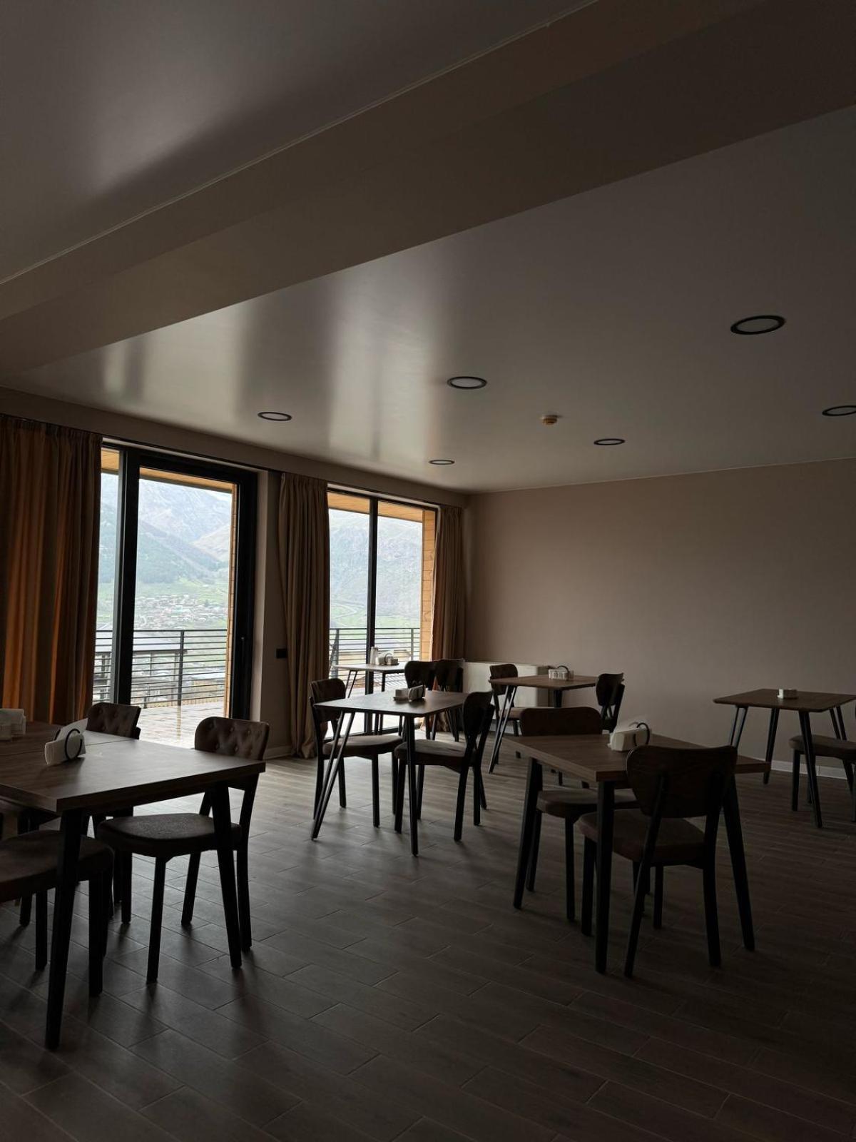 Kazbegi Hotel Grand View Stepantsminda Exterior foto