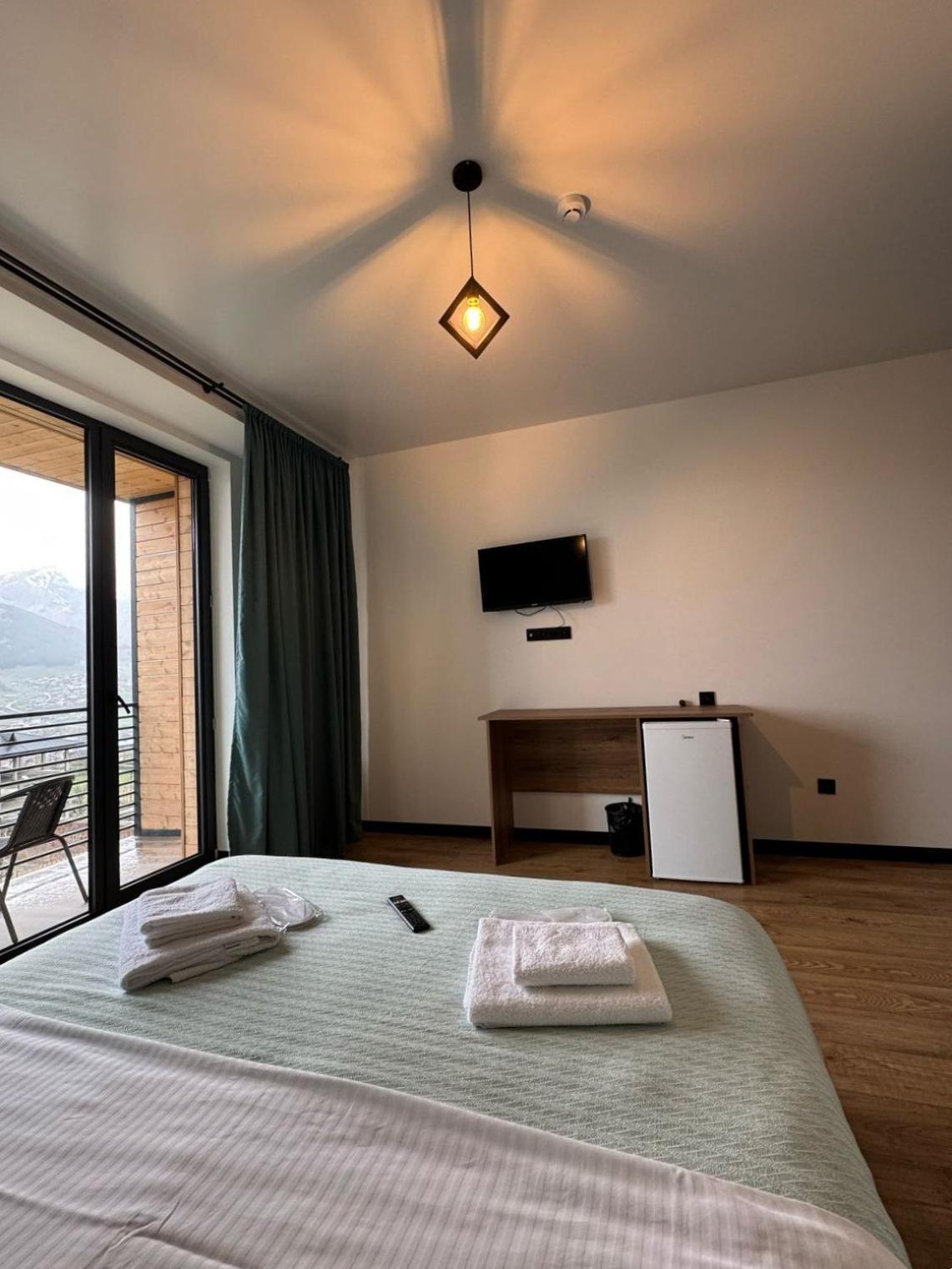 Kazbegi Hotel Grand View Stepantsminda Exterior foto