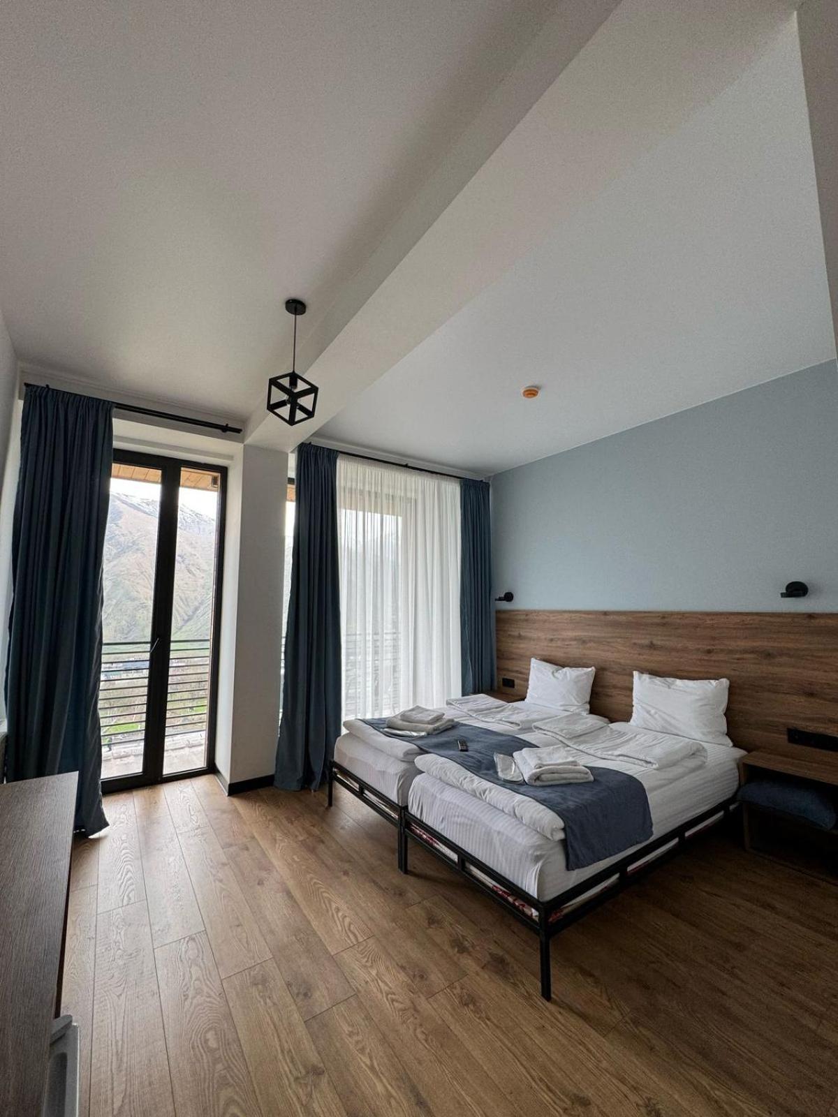 Kazbegi Hotel Grand View Stepantsminda Exterior foto